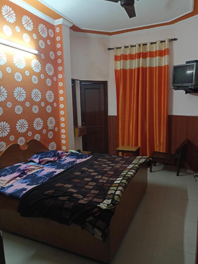 Sunrise Hotel Jalandhar Buitenkant foto